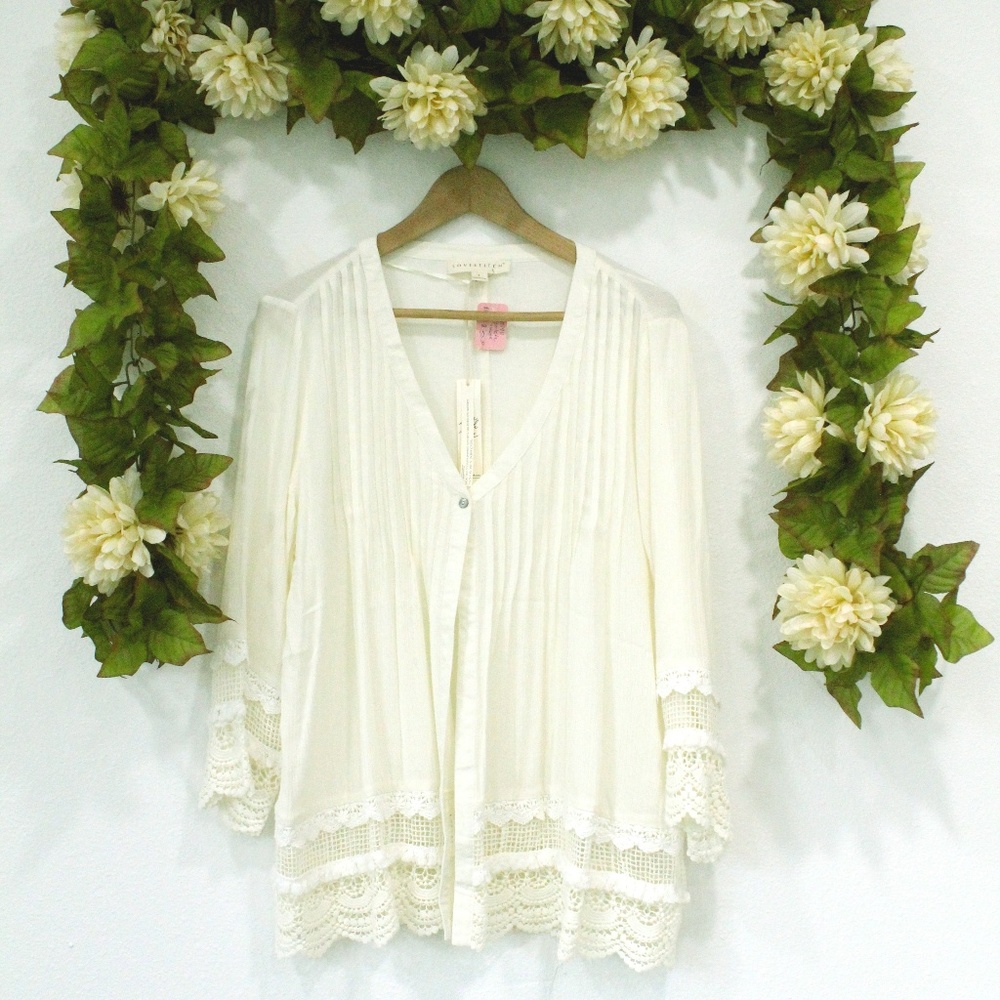 NWT LOVESTITCH - Lace/Crochet Detail Blouse